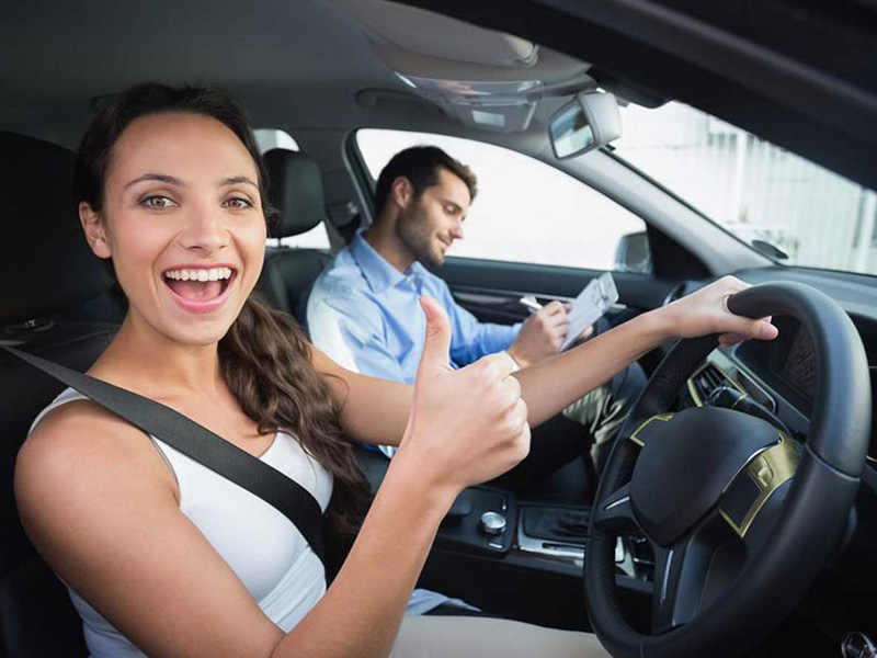 Как проходит обучение в автошколе?