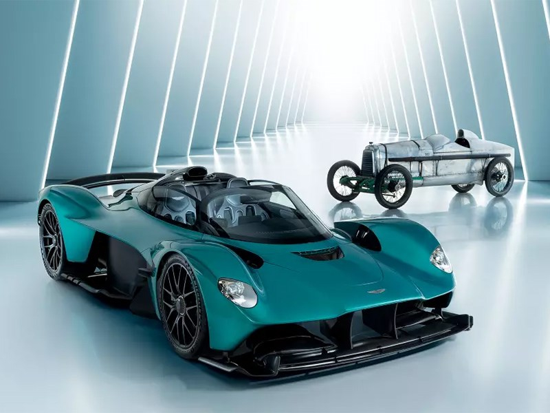 Aston Martin отметит свой юбилей особым спорткаром
