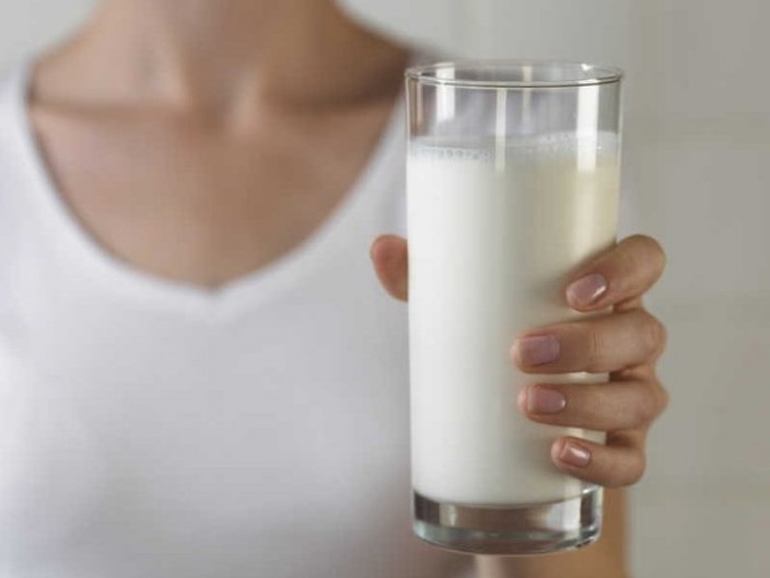 
«Золотое молоко»: как приготовить жиросжигающий напиток с куркумой                