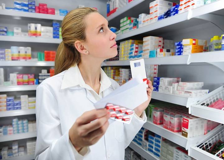 
Ужесточение контроля за продажей рецептурных лекарств: что изменится и как это повлияет на пациентов                