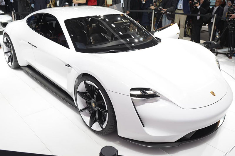 Электромобиль и перспективы его развития