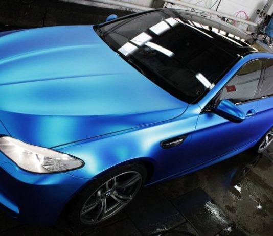 Оклейка автомобилей виниловой пленкой