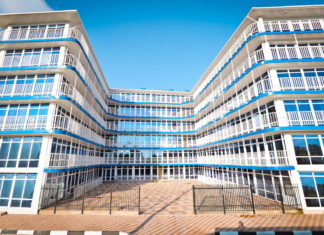 Чем хорош отдых на Черном море для детей?