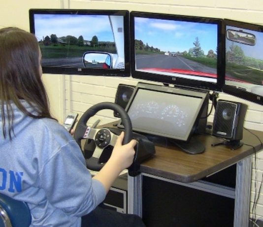 Сдать на права на Чертановской: из чего состоит и как проходит обучение в автошколе