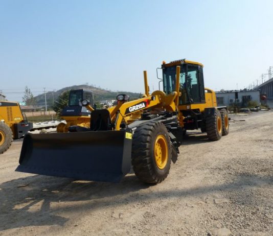 Плюсы китайских грейдеров XCMG