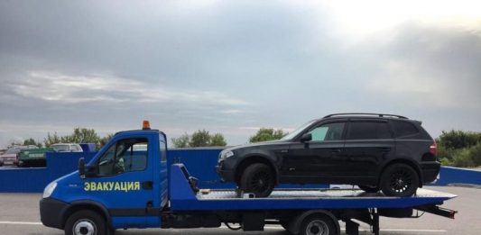 Как вызвать эвакуатор в городе ?