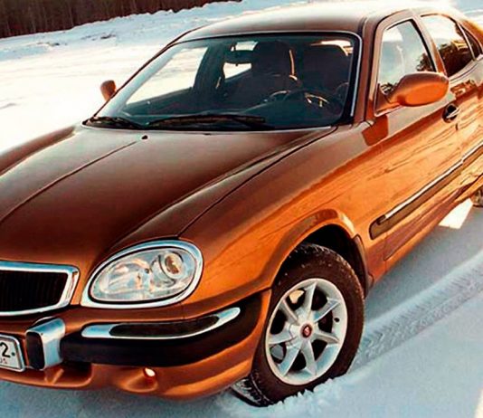 Новая Волга или выкидыш ГАЗа премиум качества? Забытые новинки авто