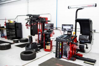 Необходимое оборудование для автосервиса