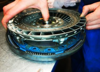 Гидротрансформатор АКПП: неисправности и ремонт