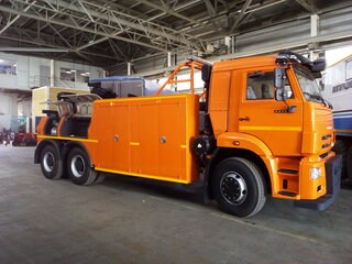 Особенности эвакуации грузовых автомобилей