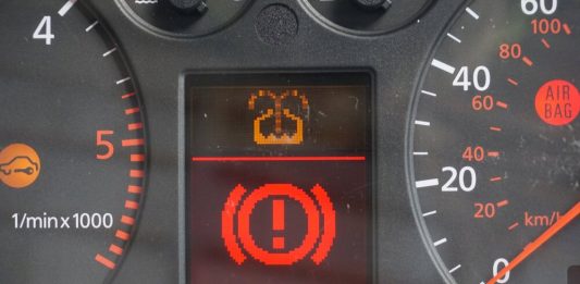 Почему не работает спидометр на Ауди 80?