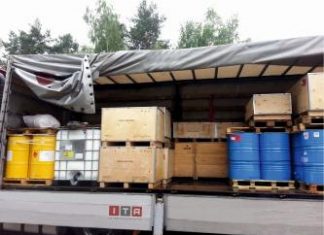 Можно ли перевозить опасные вещества в составе сборных грузов