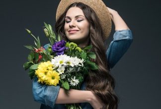 Важность цветов для женщины