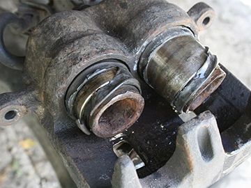 Как проводится ремонт суппорта?