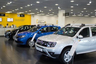 Автосалоны Renault: как выбрать ?