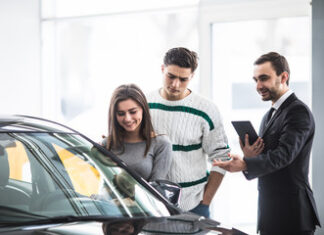 Как выбрать автосалон: мнение специалистов