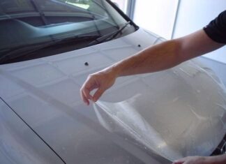 Для чего нужна защитная плёнка на автомобиль?