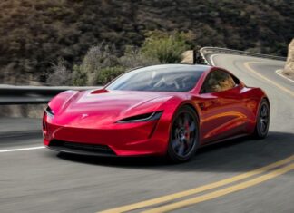 Где купить новую Tesla в России