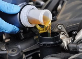 Этапы замены масла в двигателе