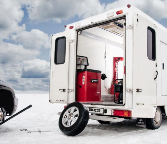 Преимущества мобильного шиномонтажа