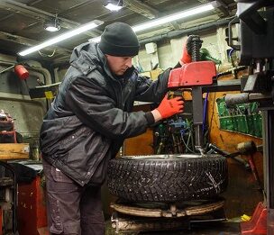 Балансировка колёс: зачем она нужна и как её делают