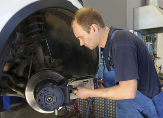 Что представляет собой проточка тормозных дисков?