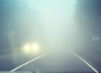 Правила безопасной езды в условиях тумана