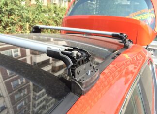 Багажник на крышу автомобиля: виды, преимущества, установка