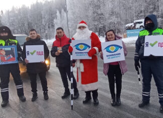 Дед Мороз вышел на дежурство с автоинспекторами на тюменскую северную трассу