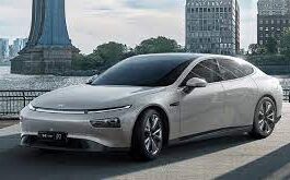 Китайский электромобиль Xpeng