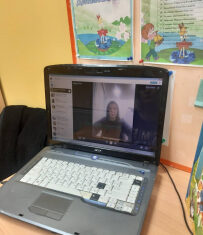 В Белгородской области автоинспекторы провели для родителей онлайн-собрания по организации безопасного зимнего досуга