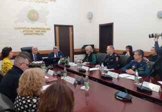 В преддверии зимних каникул Госавтоинспекция Татарстана приняла участие в заседания республиканского совета родителей