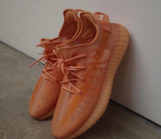 Чем хороши кроссовки YeezyBoost