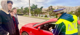 В Госавтоинспекции Севастополя кратковременную стажировку прошли студенты юридического института