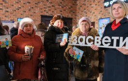 В Подмосковье сотрудники Госавтоинспекции напомнили участникам клуба «Активное долголетие» о дорожной безопасности