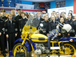 В Великом Новгороде «Студенческий десант» познакомился с деятельностью подразделений Госавтоинспекции