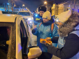 Волонтёры старшего возраста призвали тюменцев отказаться от управления транспортом в состоянии опьянения