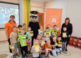 Более 30 тысяч юных уральцев приняли участие в интерактивных занятиях «Лаборатории безопасности»