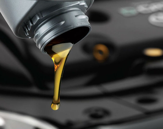 Как самостоятельно подобрать масло для автомобиля?