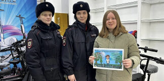 Белгородские автоинспекторы оформили в магазинах продажи СИМ информационные зоны по дорожной безопасности