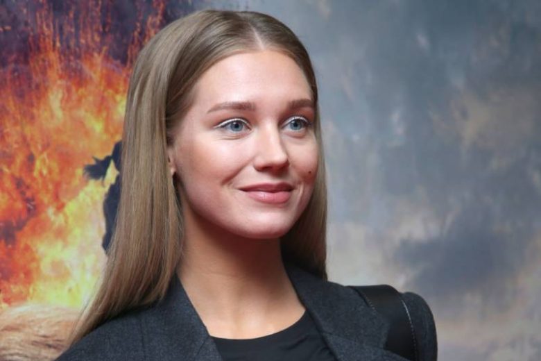 
Где живет Кристина Асмус и почему ее до сих пор видят в доме бывшего мужа                