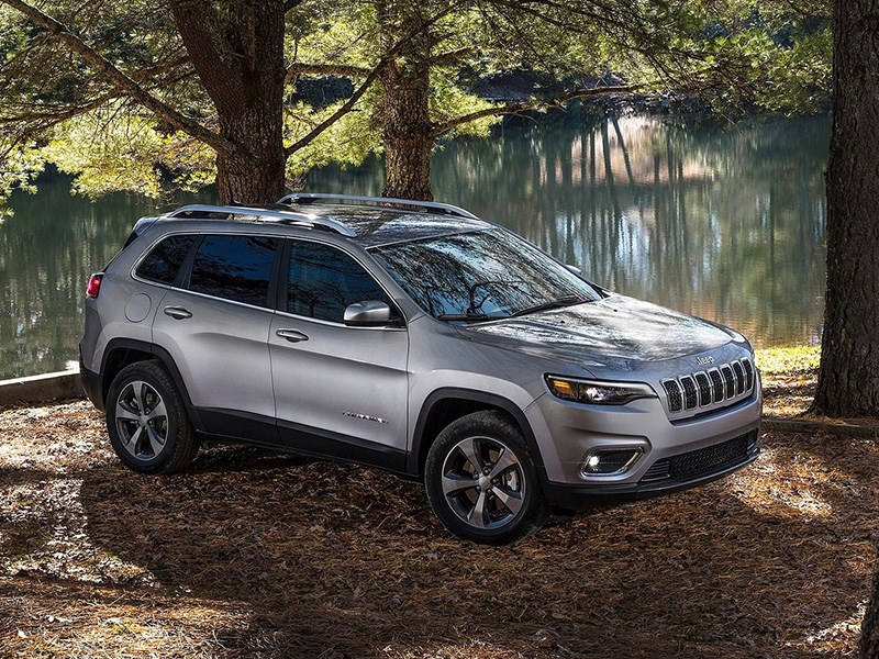 Jeep снимает с производства модель Cherokee