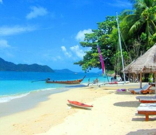 Ограничения на Бали и Пхукете: какие, для кого и когда вводят