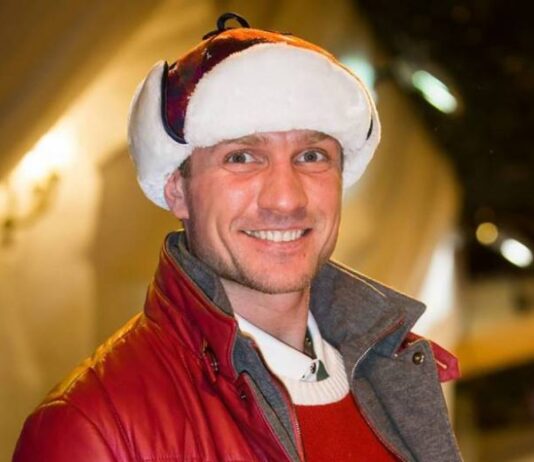 Почему врачи отказались оперировать Романа Костомарова