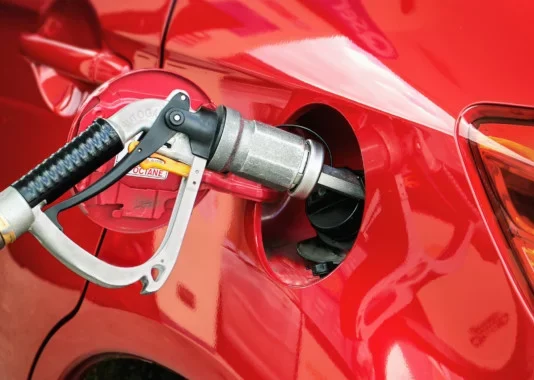 Преимущества заправки автомобиля газом