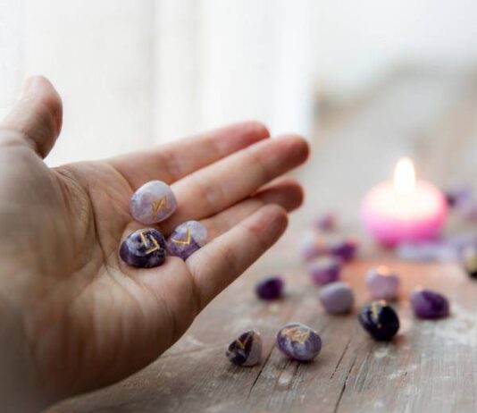 Рунический гороскоп от Игоря Вечерского на неделю с 13 по 19 марта 2023 года