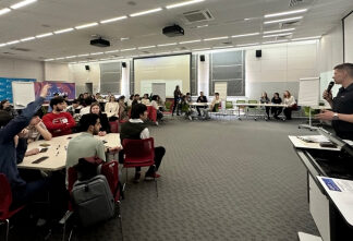 Руководитель тюменской Госавтоинспекции обсудил с иностранными студентами вопросы безопасного участия в дорожном движении