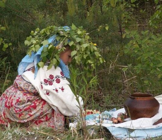 Духов день после Пасхи: дата в 2023 году, традиции и приметы