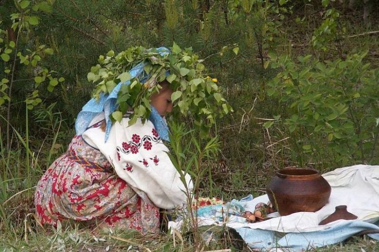 
Духов день после Пасхи: дата в 2023 году, традиции и приметы                