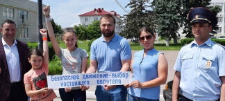 Известные спортсмены, общественники и полицейские Кабардино-Балкарии призвали взрослых сохранить жизнь и здоровье детей-пассажиров